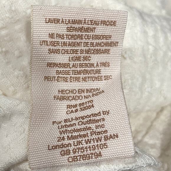 Free People Ivory Top Walking in Hueco New with tag Size Small - Picture 9 of 11